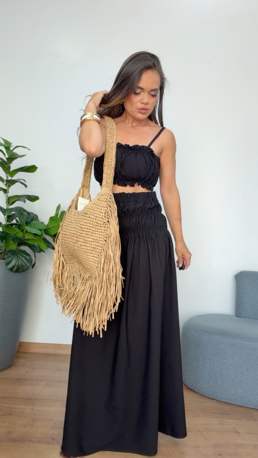 Conjunto Cropped e Saia com Amarração
